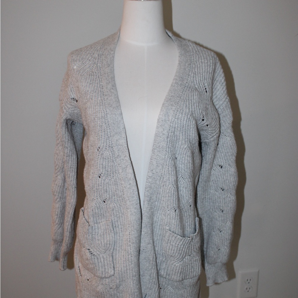 Time and Tru Light Gray Women's Cardigan